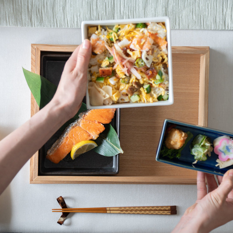 https://musubikiln.com/cdn/shop/products/hibino-modern-shokado-bento-box-l-musubi-kiln-handmade-japanese-tableware-and-japanese-dinnerware-426279_800x.jpg?v=1695777492