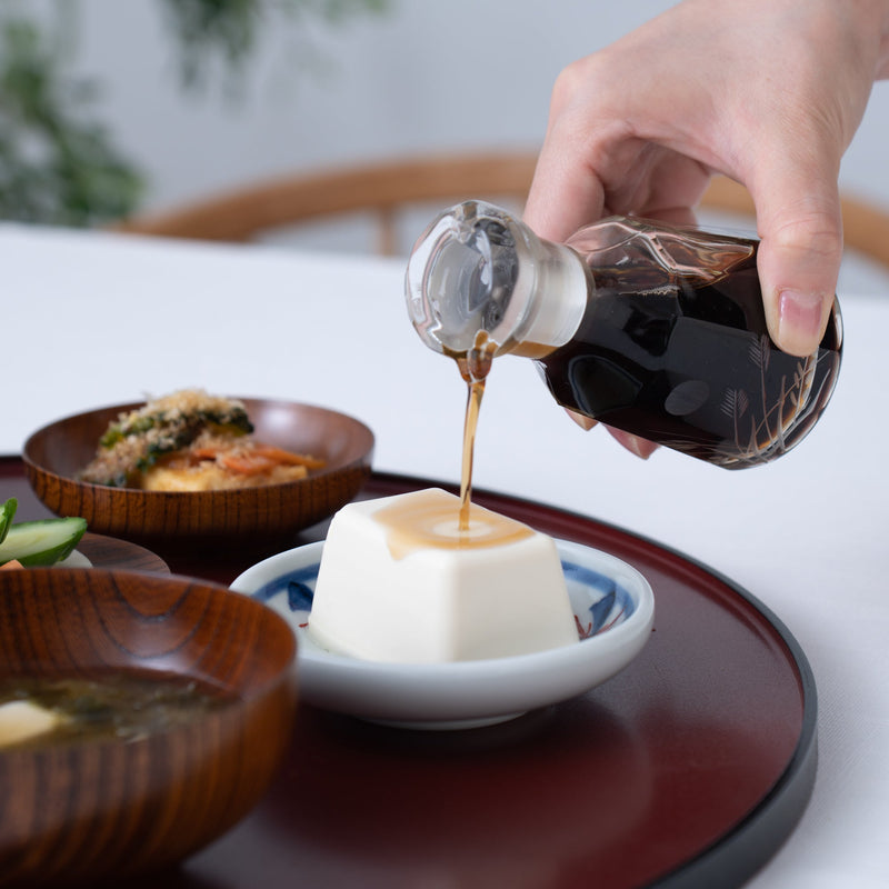 Hirota Autumn Pampas Grass Edo Kiriko Cut Glass Soy Sauce Dispenser - MUSUBI KILN - Handmade Japanese Tableware and Japanese Dinnerware