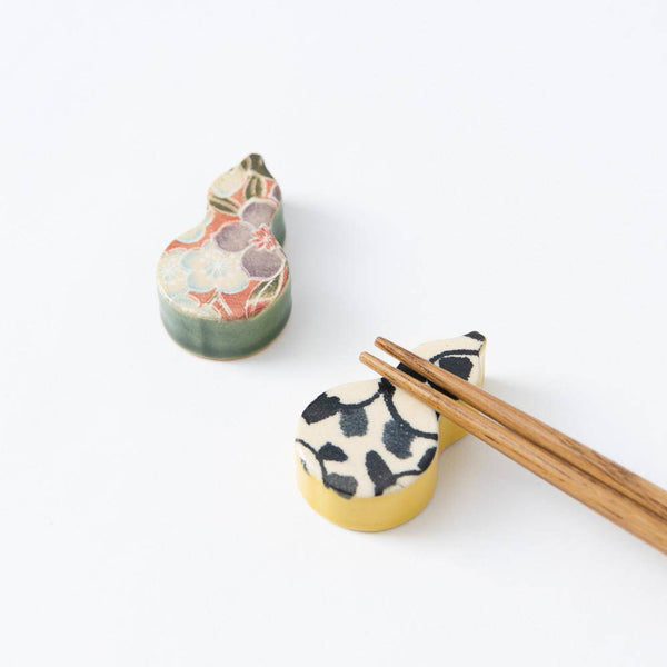 Ihoshiro Kiln Gourd Mino Ware Chopstick Rest - MUSUBI KILN - Handmade Japanese Tableware and Japanese Dinnerware