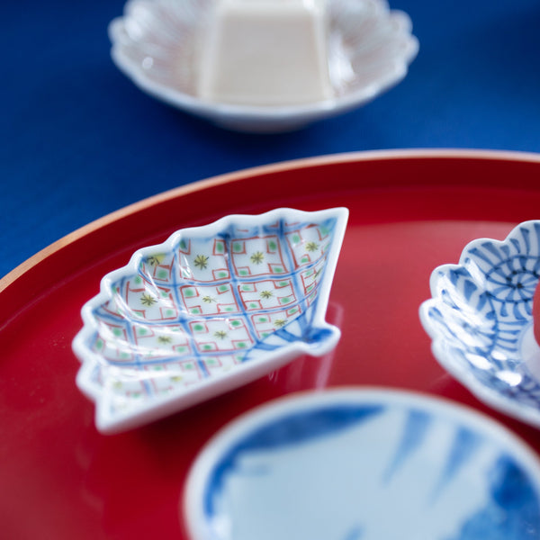 Keizan Kiln Sarasa Arita Fan-shaped Sauce Plate - MUSUBI KILN - Handmade Japanese Tableware and Japanese Dinnerware