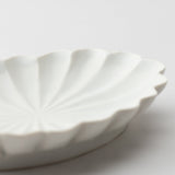 KIKKA Usuki Oval Sauce Plate - MUSUBI KILN - Handmade Japanese Tableware and Japanese Dinnerware