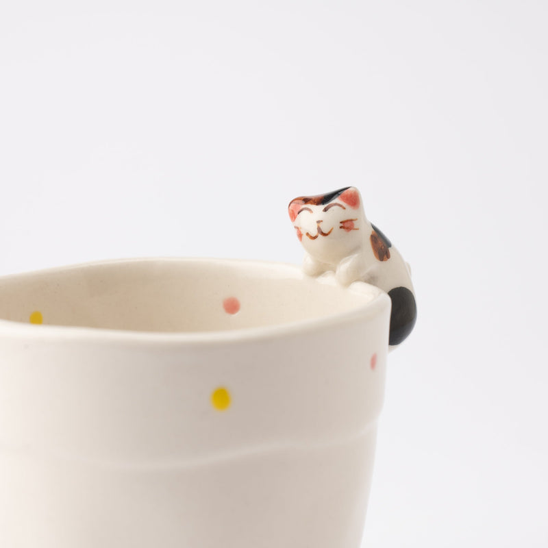Kikusho Kiln Red Dot Cat Hasami Children's Cup - MUSUBI KILN - Quality Japanese Tableware and Gift