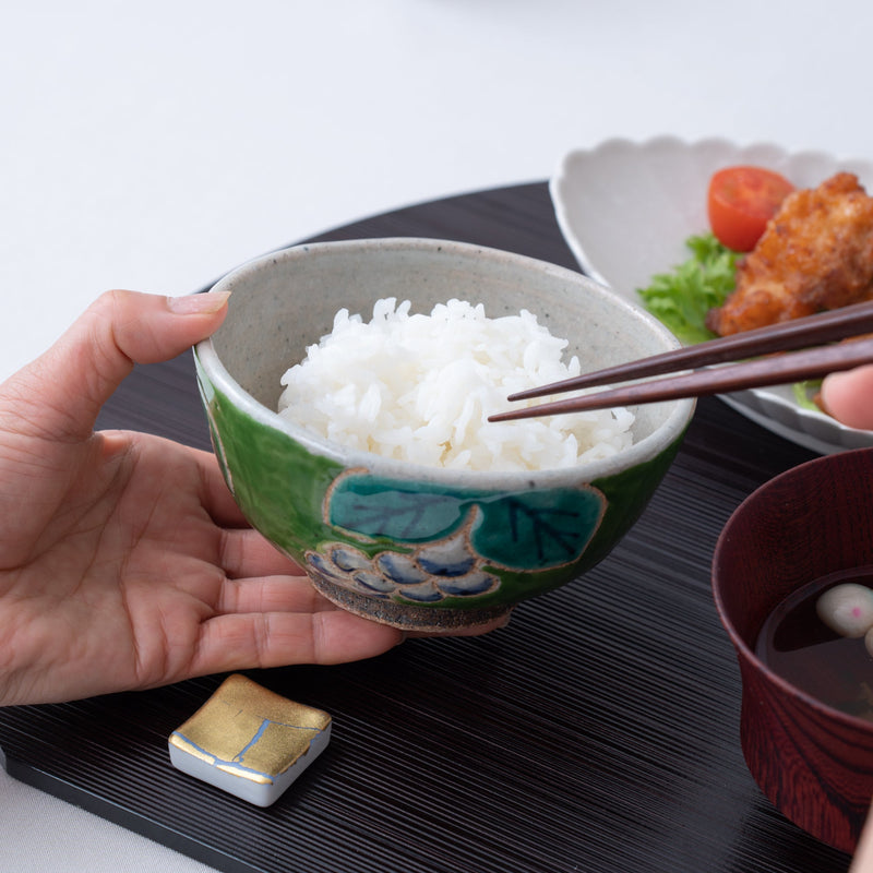 Kousai Kiln Green Grapes Hasami Japanese Rice Bowl L - MUSUBI KILN - Quality Japanese Tableware and Gift