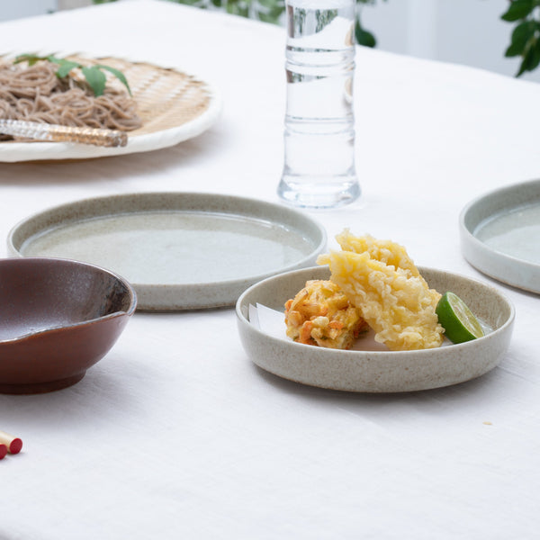 MERU Grains Spume Mino Ware Round Plate M - MUSUBI KILN - Handmade Japanese Tableware and Japanese Dinnerware