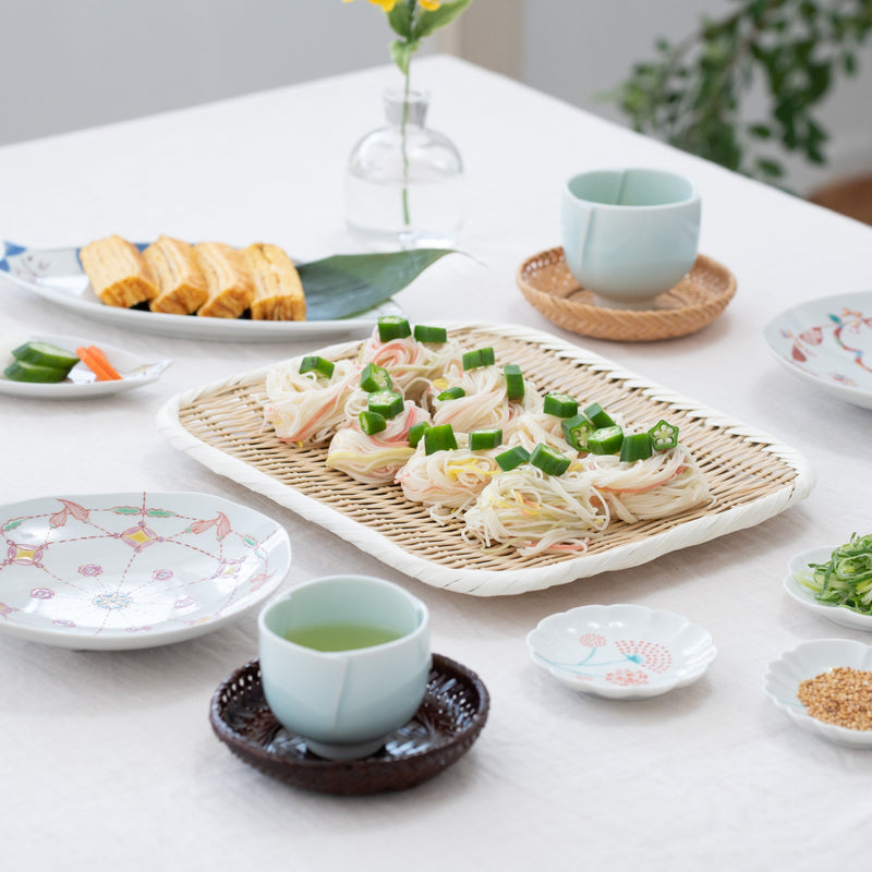 https://musubikiln.com/cdn/shop/products/miyabitake-japanese-bamboo-tea-coaster-musubi-kiln-handmade-japanese-tableware-and-japanese-dinnerware-770817_800x.jpg?v=1644981106