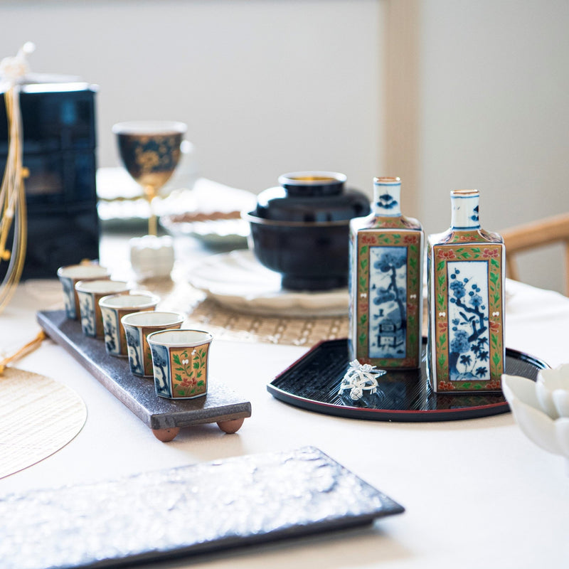 Rinkuro Kiln Old Imari Sansui Sake Set - MUSUBI KILN - Handmade Japanese Tableware and Japanese Dinnerware