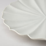 RYOUKA Lotus Petal Usuki Plate L - MUSUBI KILN - Handmade Japanese Tableware and Japanese Dinnerware