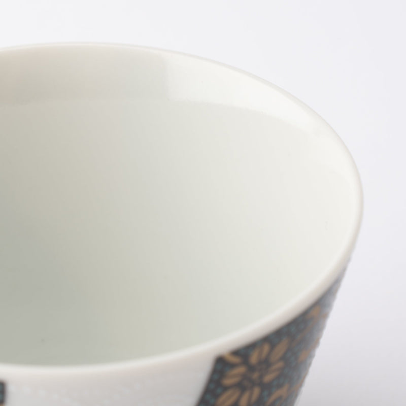 Seikou Kiln Aochibu Kutani Guinomi Sake Cup - MUSUBI KILN - Handmade Japanese Tableware and Japanese Dinnerware
