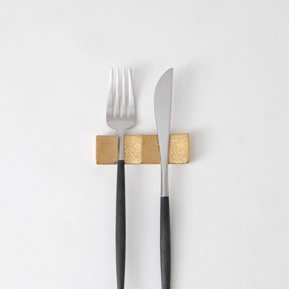 Soukyu Kiln Kinsai Kutani Cutlery Rest - MUSUBI KILN - Handmade Japanese Tableware and Japanese Dinnerware