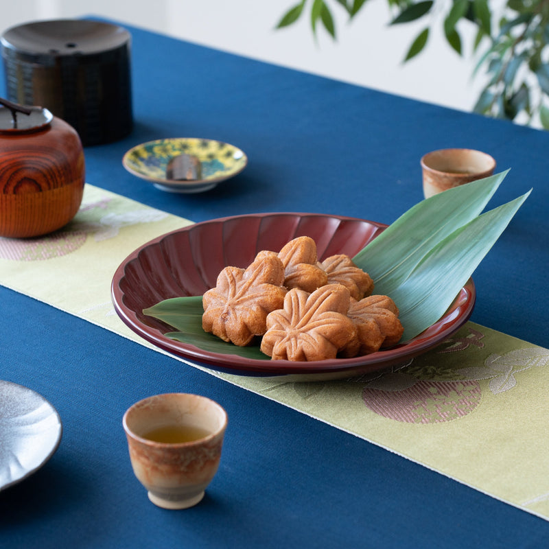 Streamlined Chrysanthemum Yamanaka Lacquerware Deep Plate - MUSUBI KILN - Handmade Japanese Tableware and Japanese Dinnerware