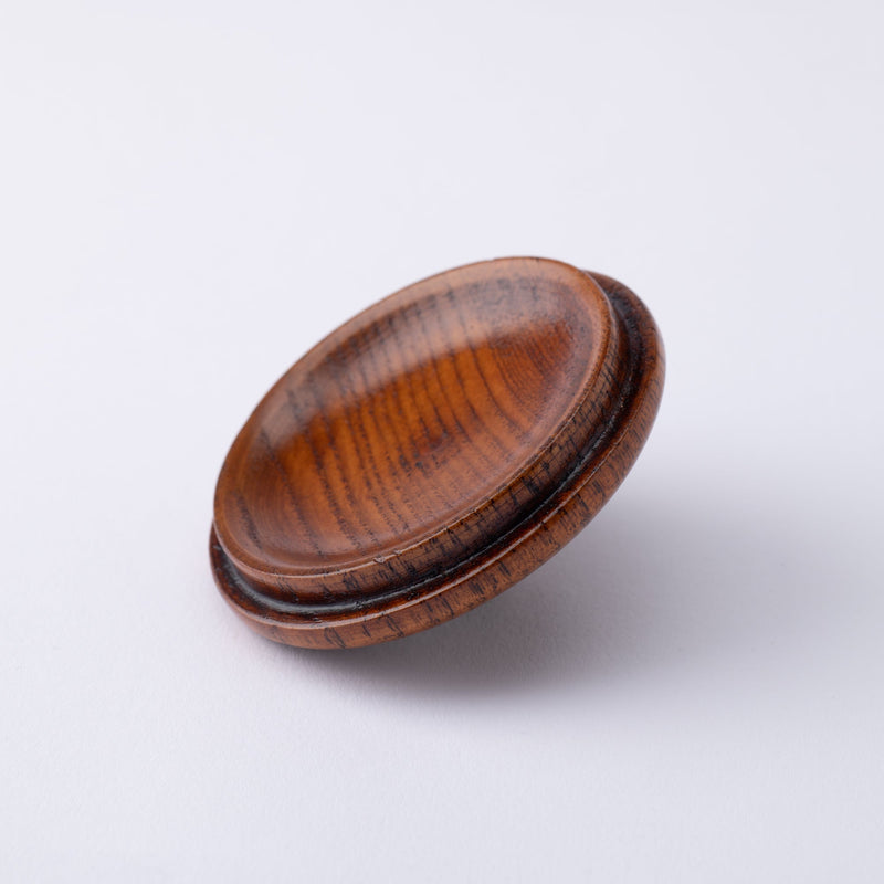 https://musubikiln.com/cdn/shop/products/wood-grain-yamanaka-lacquer-spice-container-with-spoon-musubi-kiln-handmade-japanese-tableware-and-japanese-dinnerware-662212_800x.jpg?v=1695955684