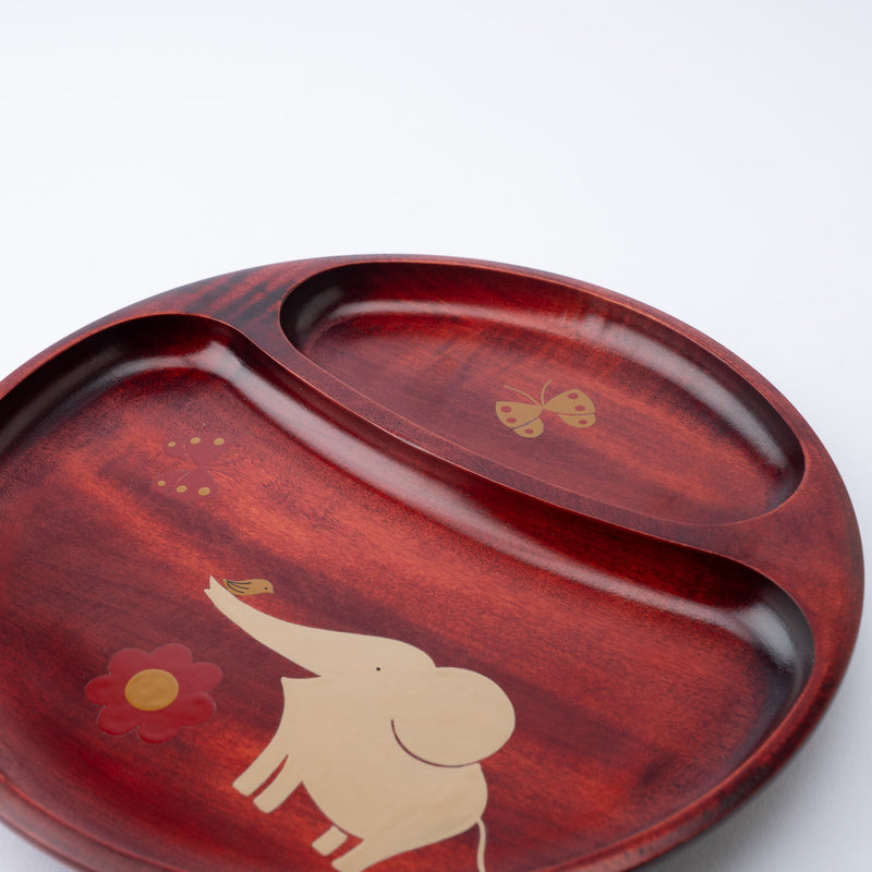 https://musubikiln.com/cdn/shop/products/yamanaka-lacquerware-animal-design-series-childrens-divided-plate-musubi-kiln-quality-japanese-tableware-and-gift-911591_800x.jpg?v=1675669650