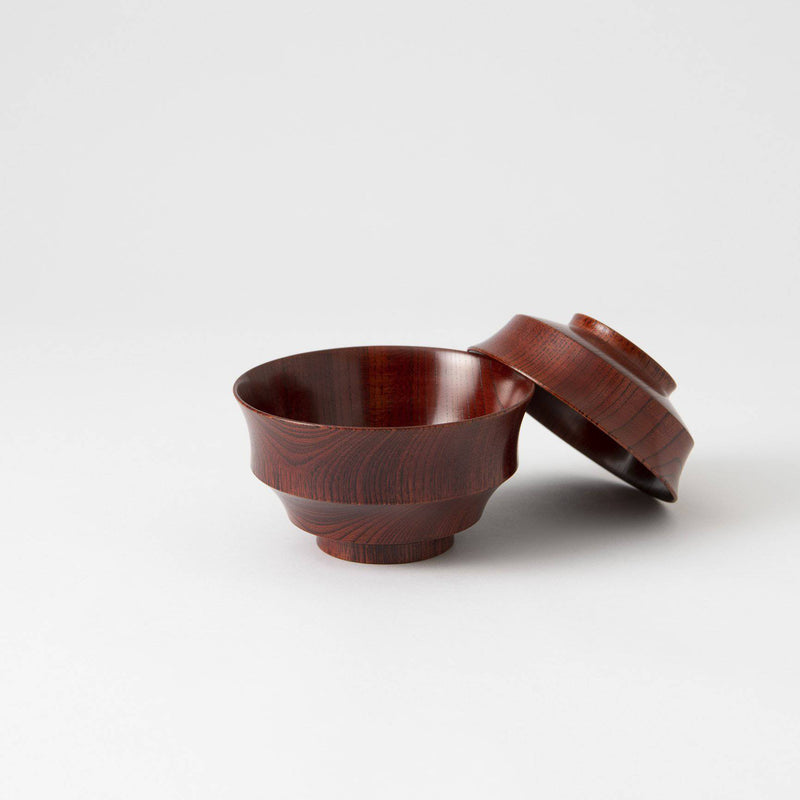 https://musubikiln.com/cdn/shop/products/zelkova-yamanaka-lacquer-miso-soup-bowl-with-lid-musubi-kiln-handmade-japanese-tableware-and-japanese-dinnerware-571511_800x.jpg?v=1633601018