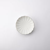 Zuiho Kiln Chrysanthemum Mukouzuke Deep Plate - MUSUBI KILN - Quality Japanese Tableware and Gift